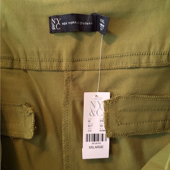 New XXL New York & Company Olive Green Pants Elastic Waist - Picture 3 of 3